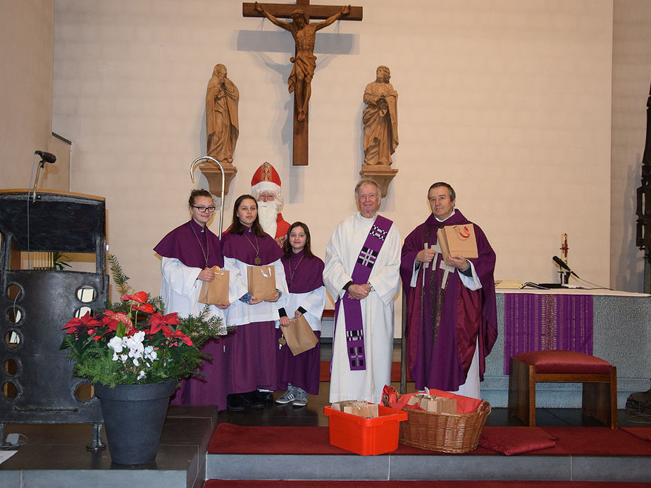 Der heilige Nikolaus in "Heilig Kreuz" Zierenberg